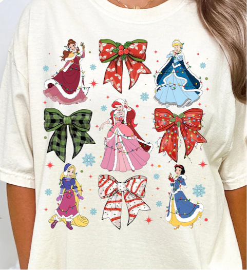 YOUTH D*sney Christmas Tee