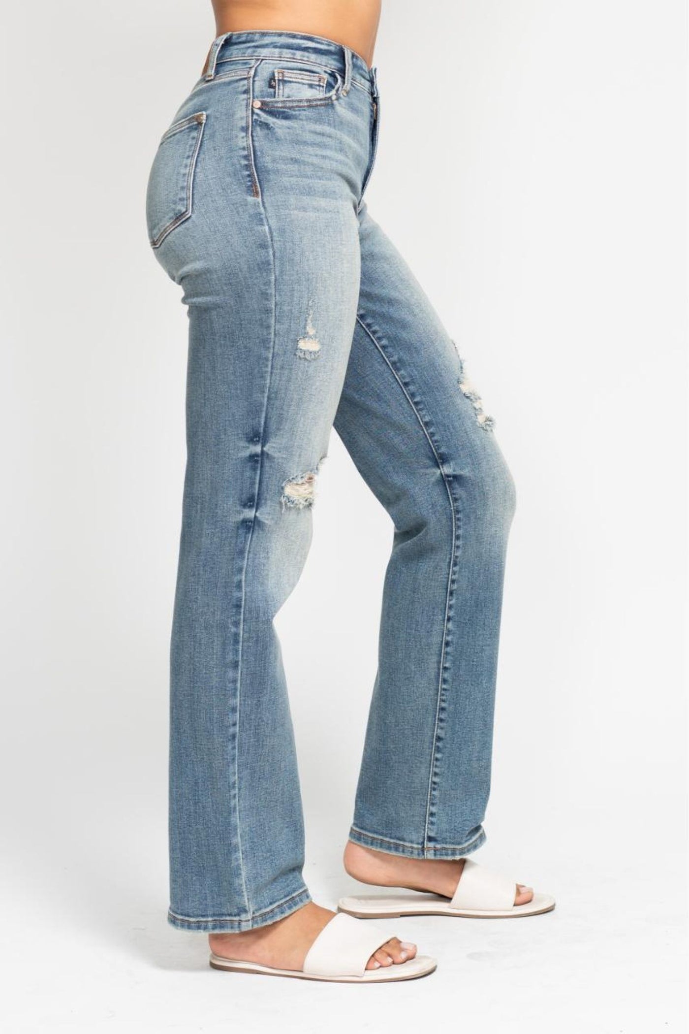 JUDY BLUE Distressed Dad Jeans