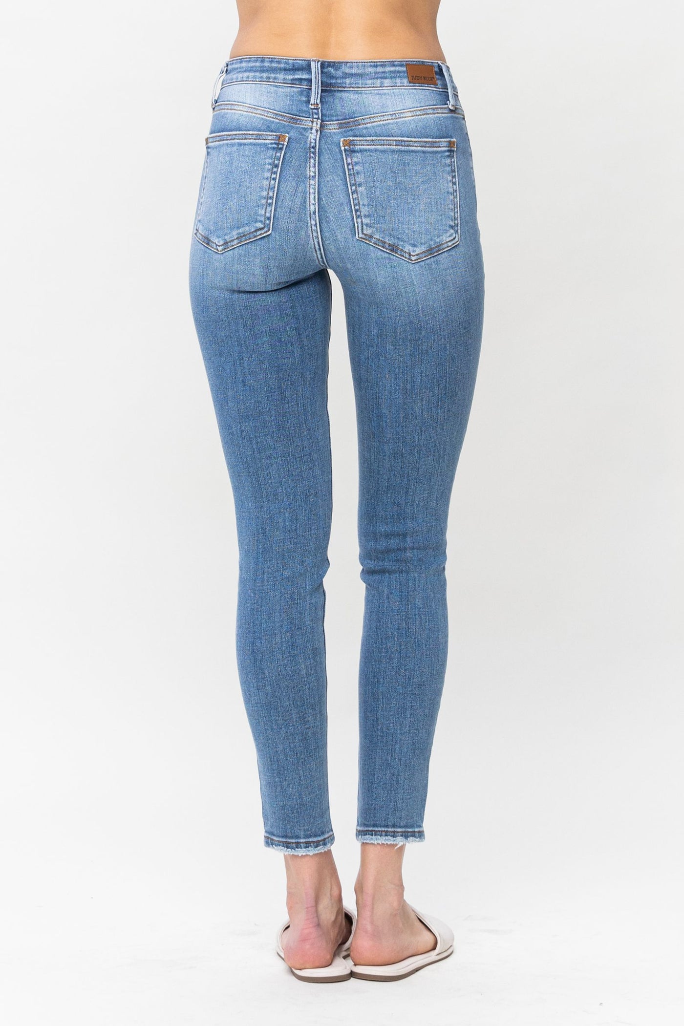 JUDY BLUE Ashley Skinnies
